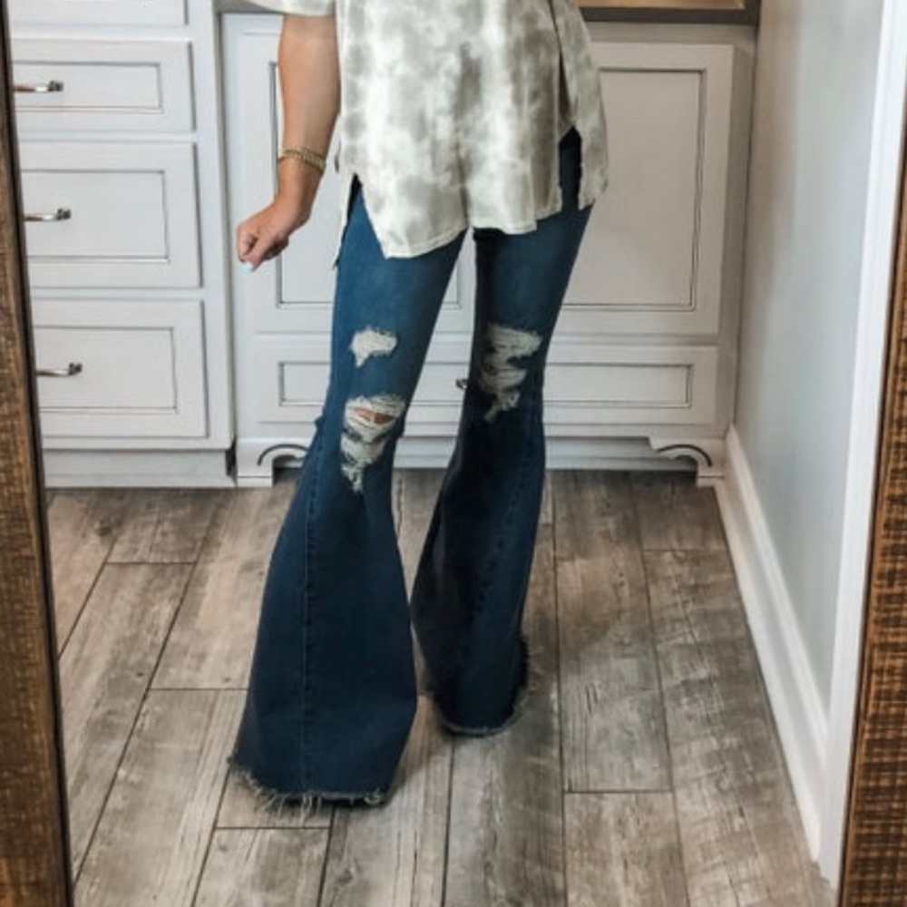 The perfect Destroyed Denim Flare
